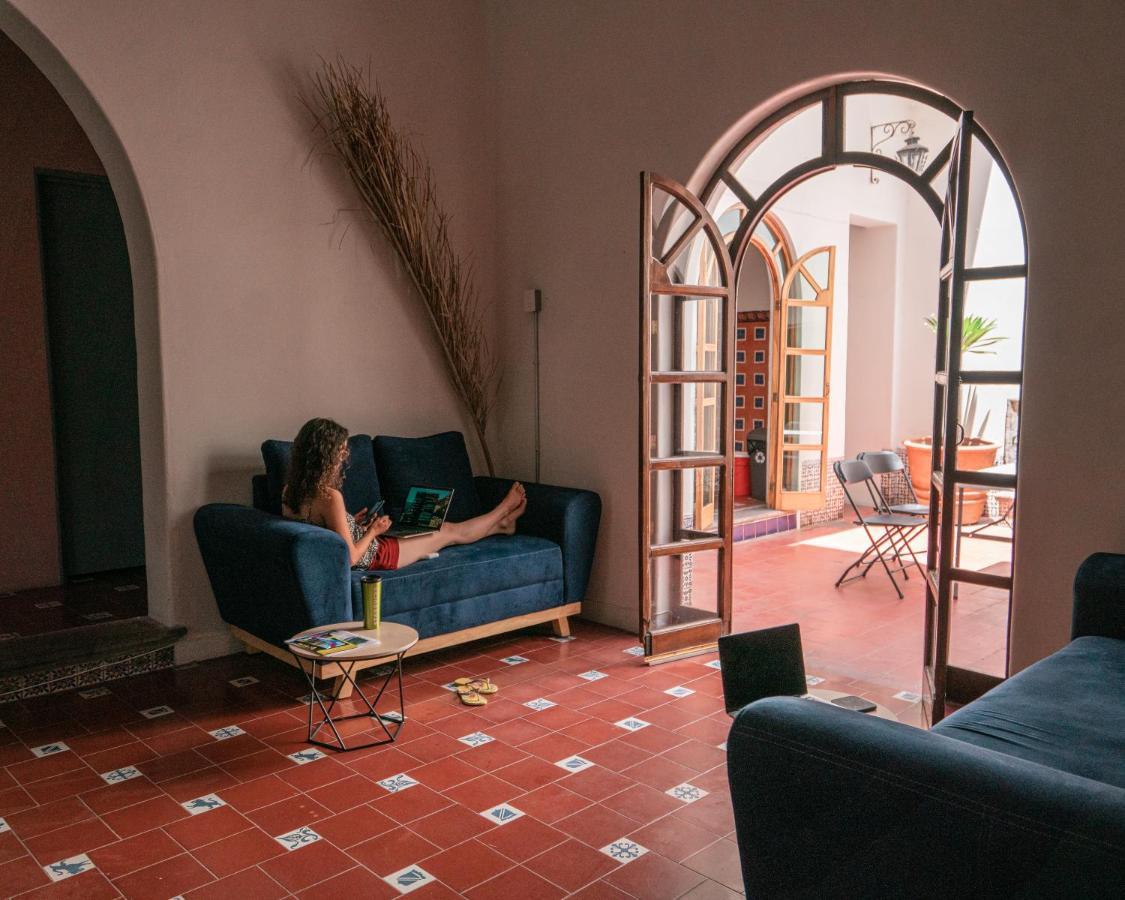 Coliving Chingon Vandrerhjem Guadalajara Eksteriør bilde